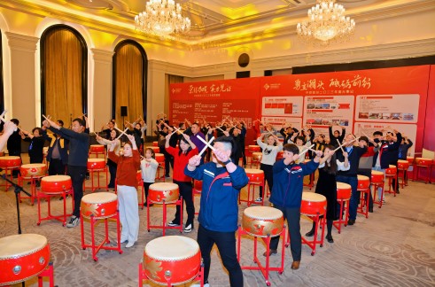 戰(zhàn)鼓分隊2221(1).jpg